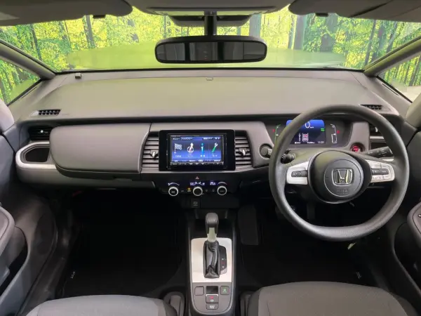 2021 Honda Fit — photo 2 | Tuminion Kenya