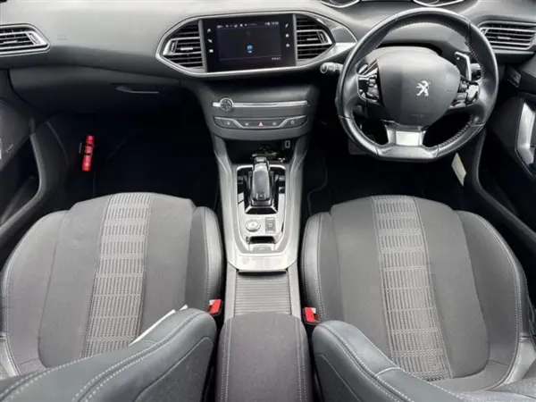 2019 Peugeot 308 — photo 2 | Tuminion Kenya