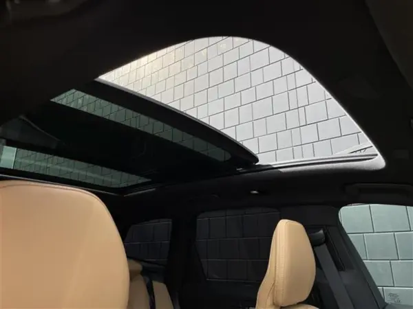 2022 Volvo Xc60 — photo 7 | Tuminion Kenya