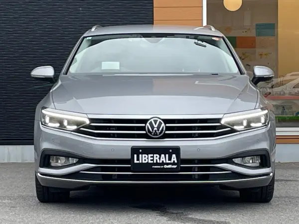 2021 Volkswagen Passat — photo 8 | Tuminion Kenya