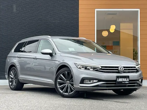 2021 Volkswagen Passat — photo 9 | Tuminion Kenya