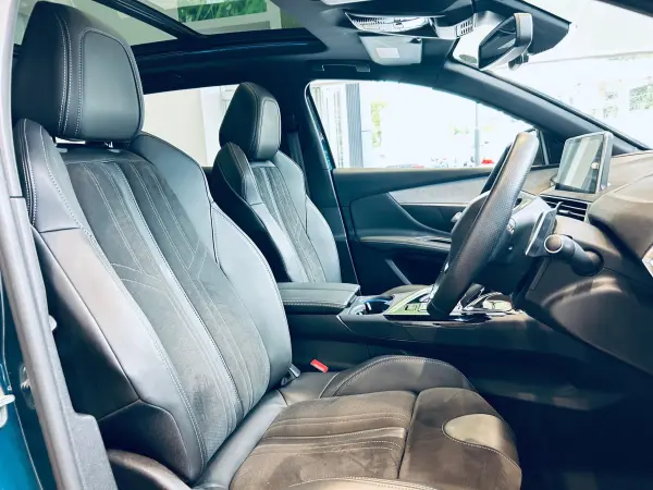 2021 Peugeot 3008 — photo 9 | Tuminion Kenya