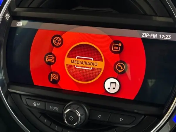 2019 Mini Cooper — photo 7 | Tuminion Kenya
