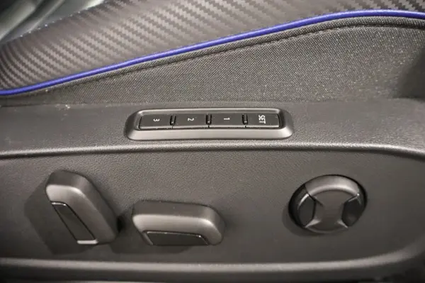 2024 Volkswagen Golf — photo 7 | Tuminion Kenya