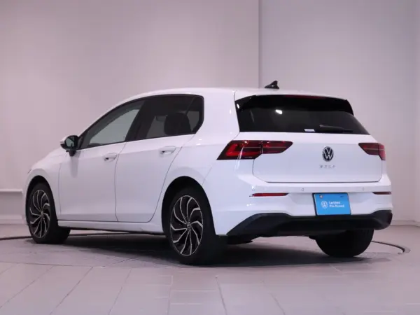 2023 Volkswagen Golf — photo 7 | Tuminion Kenya