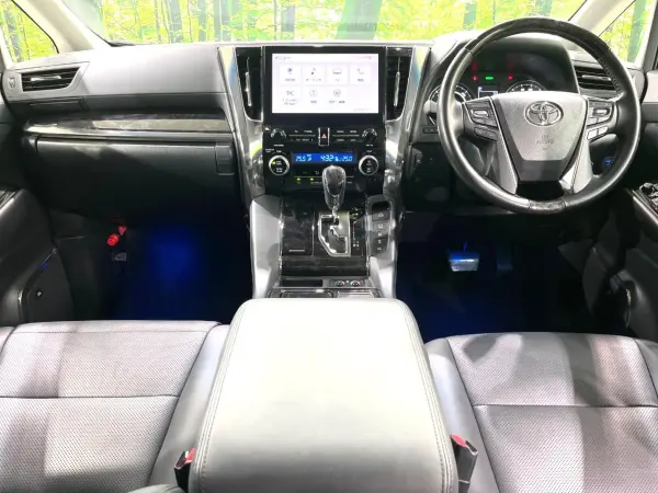 2021 Toyota Alphard — photo 2 | Tuminion Kenya