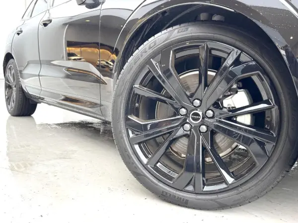 2025 Volvo Xc60 — photo 9 | Tuminion Kenya