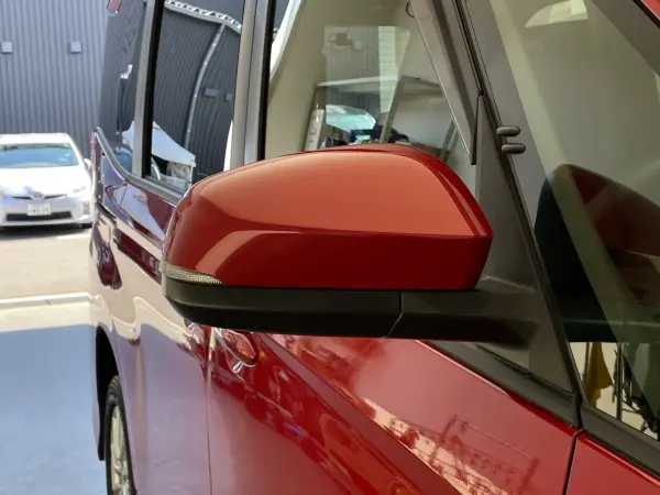 2023 Toyota Noah — photo 3 | Tuminion Kenya