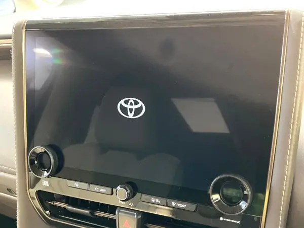2024 Toyota Alphard — photo 3 | Tuminion Kenya