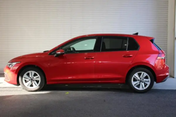 2023 Volkswagen Golf — photo 2 | Tuminion Kenya
