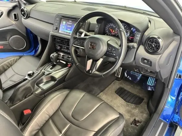 2024 Nissan Gt-r — photo 2 | Tuminion Kenya