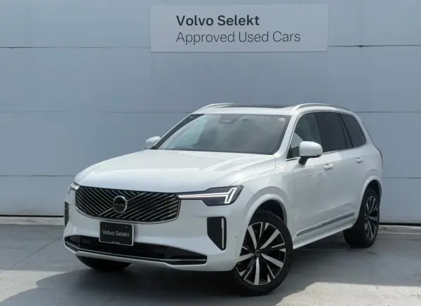 2025 Volvo Xc90 — photo 1