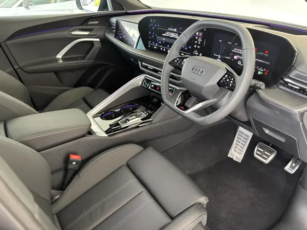 2025 Audi Sq5 — photo 9 | Tuminion Kenya