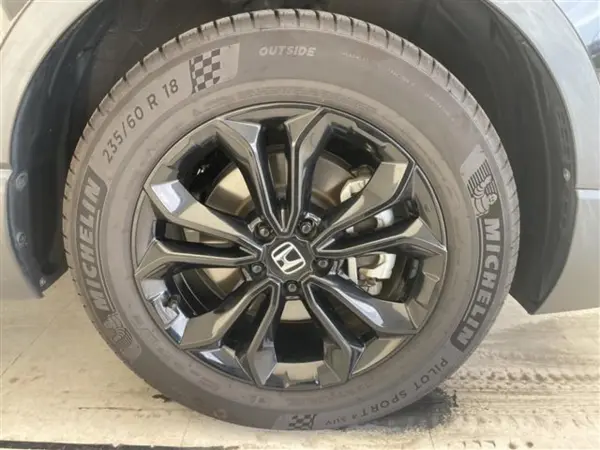 2021 Honda Cr-v — photo 8 | Tuminion Kenya