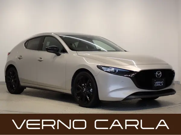 2022 Mazda 3 Fastback — photo 1
