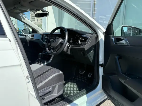 2019 Volkswagen Polo — photo 8 | Tuminion Kenya