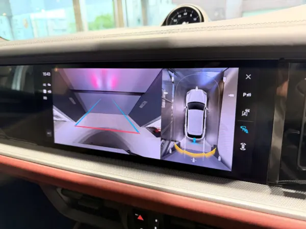 2023 Porsche Cayenne — photo 9 | Tuminion Kenya