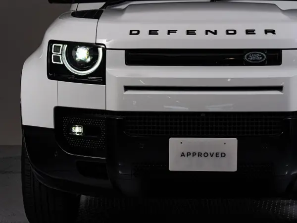 2026 Landrover Defender — photo 9 | Tuminion Kenya