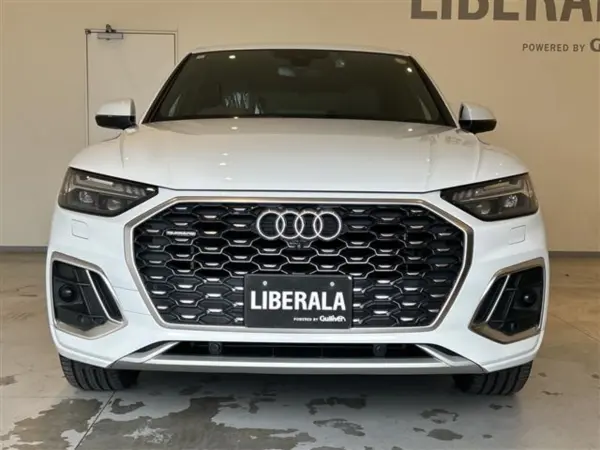 2022 Audi Q5 — photo 8 | Tuminion Kenya