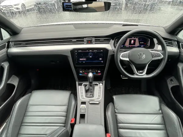 2024 Volkswagen Passat — photo 2 | Tuminion Kenya
