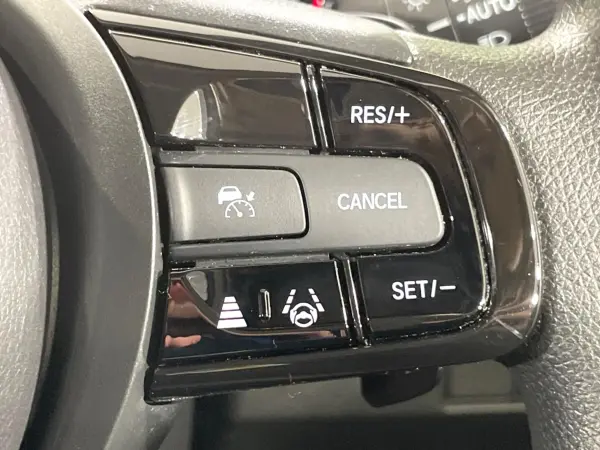 2022 Honda Vezel — photo 3 | Tuminion Kenya