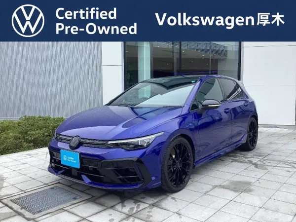 2025 Volkswagen Golf — photo 1