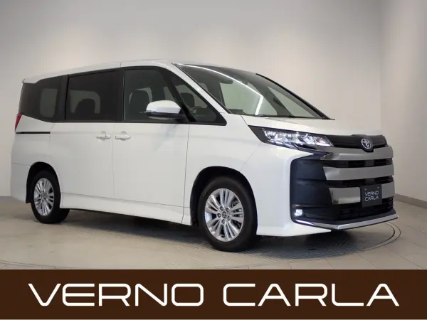 Toyota Noah 2.0 S-G — 2023, 37,000km, for sale in Kenya