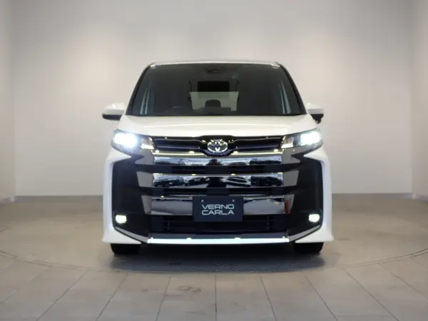 2023 Toyota Noah — photo 9 | Tuminion Kenya