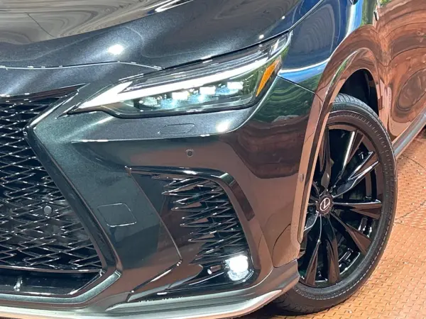 2025 Lexus Nx — photo 8 | Tuminion Kenya