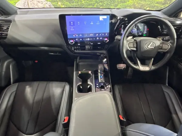 2025 Lexus Nx — photo 2 | Tuminion Kenya