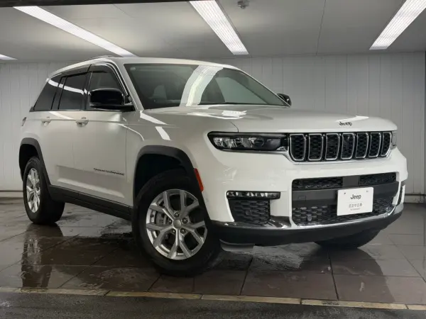 2024 Jeep Grand Cherokee — photo 9 | Tuminion Kenya