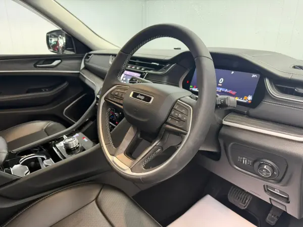 2024 Jeep Grand Cherokee — photo 3 | Tuminion Kenya