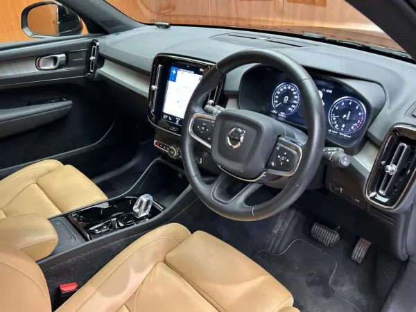 2021 Volvo Xc40 — photo 3 | Tuminion Kenya