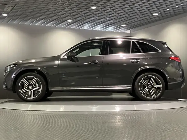 2024 Mercedes-benz Glc — photo 3 | Tuminion Kenya