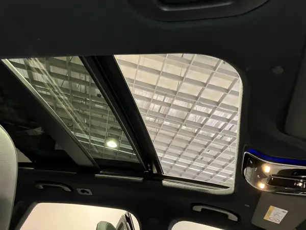 2024 Mercedes-benz Glc — photo 7 | Tuminion Kenya