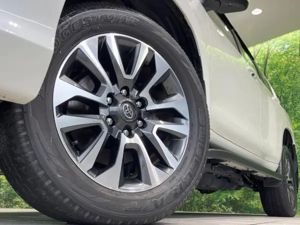 2022 Toyota Landcruiser Prado — photo 9 | Tuminion Kenya