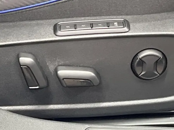 2024 Volkswagen Golf — photo 7 | Tuminion Kenya