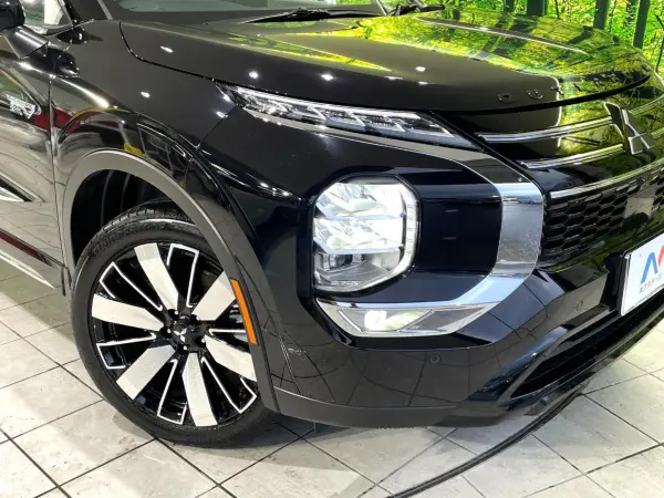 2024 Mitsubishi Outlander — photo 9 | Tuminion Kenya