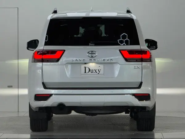 2026 Toyota Landrcuiser 300 — photo 3 | Tuminion Kenya