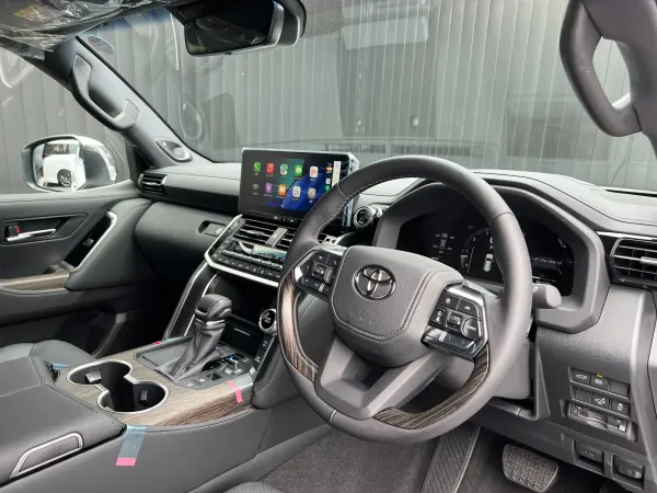 2026 Toyota Landrcuiser 300 — photo 9 | Tuminion Kenya