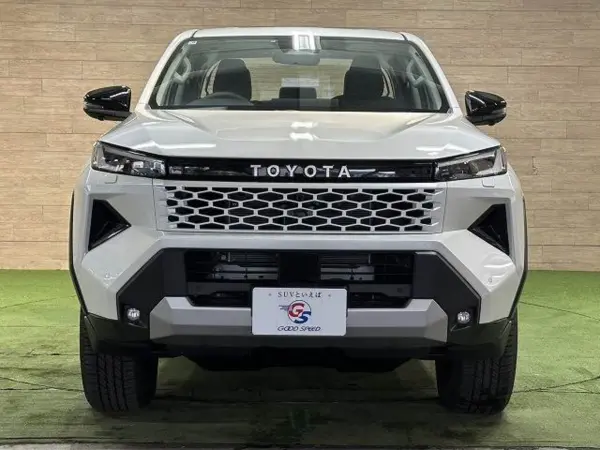 2026 Toyota Hilux — photo 9 | Tuminion Kenya