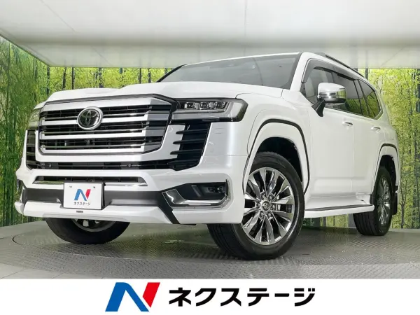 2023 Toyota Landrcuiser 300 — photo 1