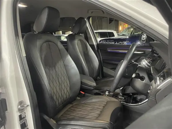 2022 Bmw X1 — photo 7 | Tuminion Kenya