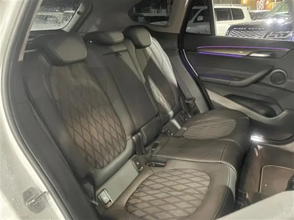 2022 Bmw X1 — photo 8 | Tuminion Kenya