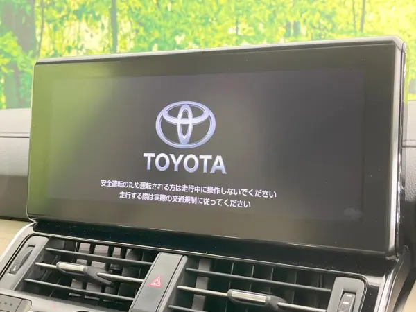 2024 Toyota Landrcuiser 300 — photo 8 | Tuminion Kenya