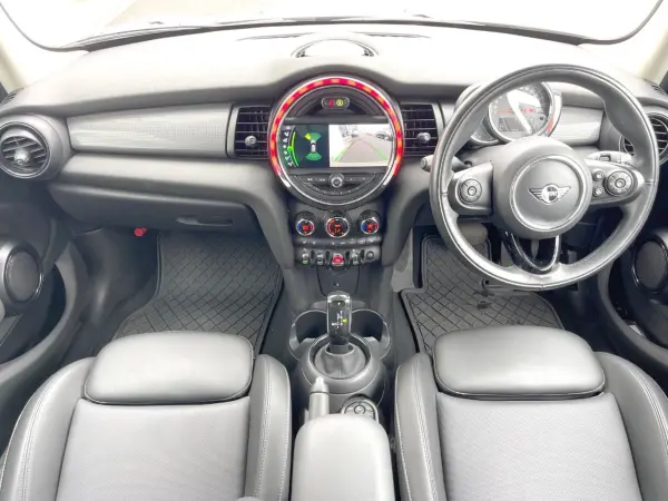 2019 Mini Cooper — photo 2 | Tuminion Kenya