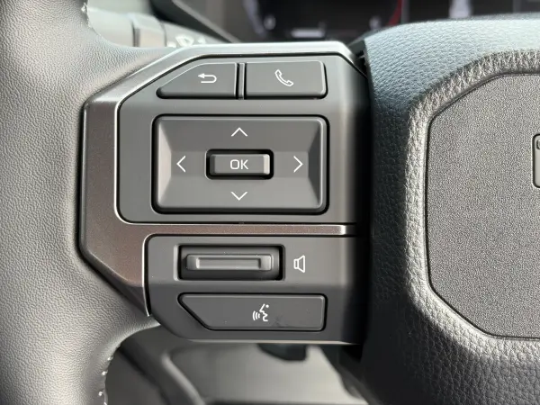 2026 Toyota Hilux — photo 9 | Tuminion Kenya