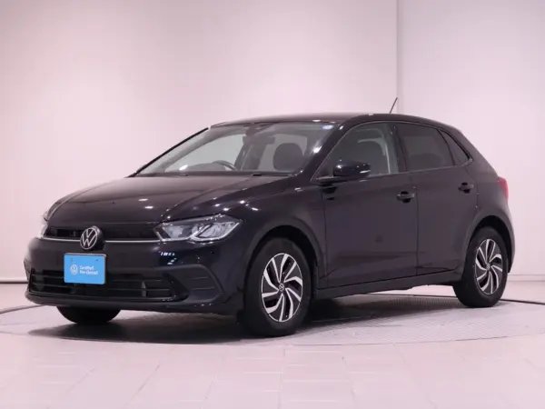 2024 Volkswagen Polo — photo 1