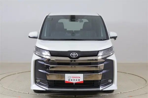 2025 Toyota Noah — photo 2 | Tuminion Kenya