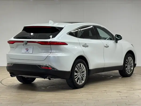 2024 Toyota Harrier — photo 3 | Tuminion Kenya